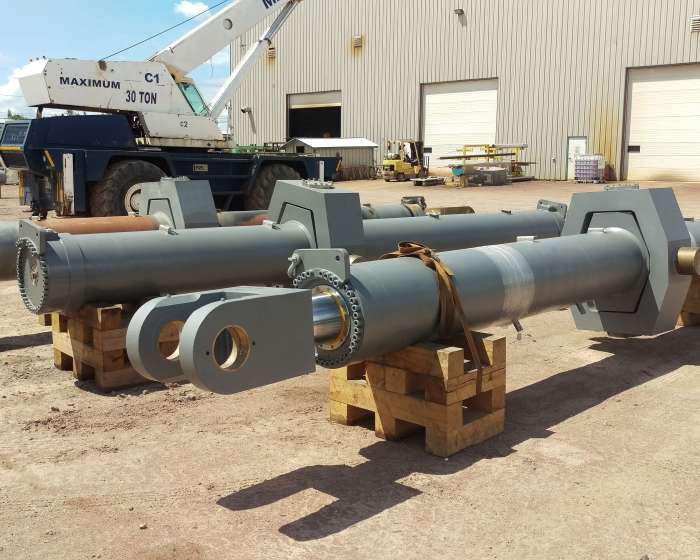 miter gate cylinder